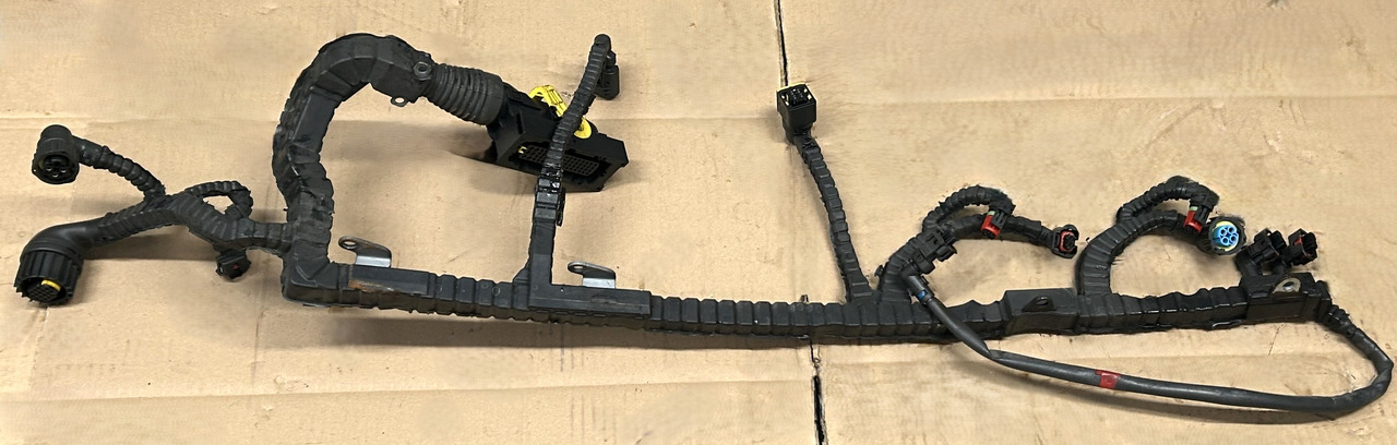 DAF ENGINE WIRING HARNESS J1A DAF XF 106 480 530 - Cables/ Wire harness: picture 1 DAF ENGINE WIRING HARNESS J1A DAF XF 106 480 530 - Cables/ Wire harness: picture 1