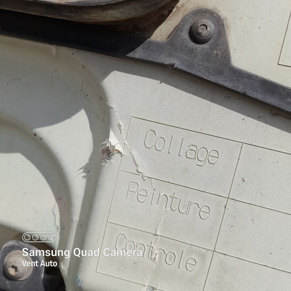 Mercedes-Benz ACTROS MP4 A9607500309 Mercedes-Benz A9607500309 - Hood for Truck: picture 5 Mercedes-Benz ACTROS MP4 A9607500309 Mercedes-Benz A9607500309 - Hood for Truck: picture 5