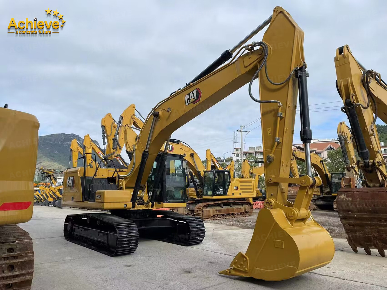 CATERPILLAR Caterpillar's new generation CAT®330 GC hydraulic excavator 1.6 m³ 151/2200 kw/rpm Cat® C7.1 474 L 【ACHIEVE】 TOP CONDITION!!! - Crawler excavator: picture 1 CATERPILLAR Caterpillar's new generation CAT®330 GC hydraulic excavator 1.6 m³ 151/2200 kw/rpm Cat® C7.1 474 L 【ACHIEVE】 TOP CONDITION!!! - Crawler excavator: picture 1