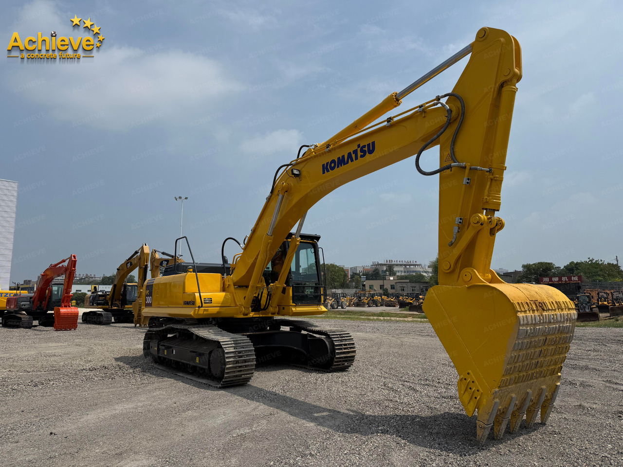 Komatsu hydraulic excavator PC300-8M0 187 /1950KW/rpm 1.4-2.0m³ 32000kg Remanufactured【ACHIEVE】 TOP CONDITION!!! - Crawler excavator: picture 1 Komatsu hydraulic excavator PC300-8M0 187 /1950KW/rpm 1.4-2.0m³ 32000kg Remanufactured【ACHIEVE】 TOP CONDITION!!! - Crawler excavator: picture 1