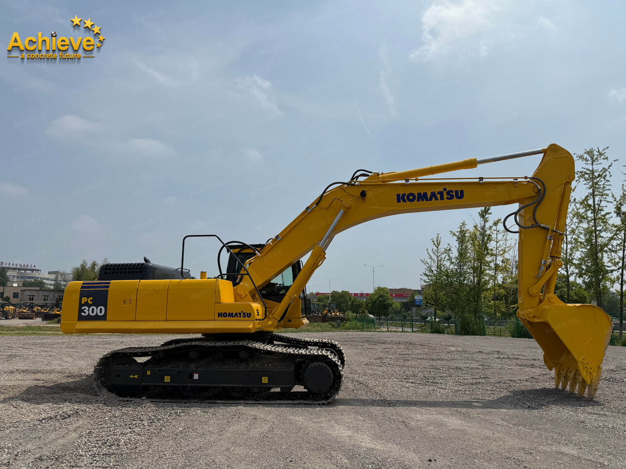 Komatsu hydraulic excavator PC300-8M0 187 /1950KW/rpm 1.4-2.0m³ 32000kg Remanufactured【ACHIEVE】 TOP CONDITION!!! - Crawler excavator: picture 5 Komatsu hydraulic excavator PC300-8M0 187 /1950KW/rpm 1.4-2.0m³ 32000kg Remanufactured【ACHIEVE】 TOP CONDITION!!! - Crawler excavator: picture 5