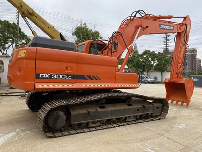 30 Ton Used Excavator Doosan Dx300lca Construction Machinery - Crawler excavator: picture 1 30 Ton Used Excavator Doosan Dx300lca Construction Machinery - Crawler excavator: picture 1