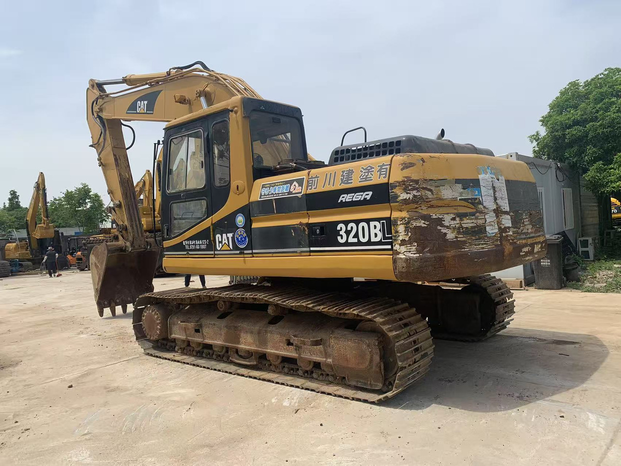 CATERPILLAR 320BL Used Excavator with Original Color - Crawler excavator: picture 5 CATERPILLAR 320BL Used Excavator with Original Color - Crawler excavator: picture 5