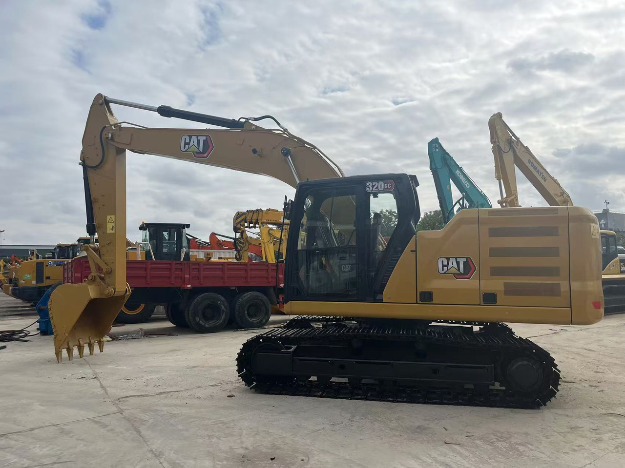 CATERPILLAR CAT 320GC Excavator Caterpillar C4.4 ACERT 510N·m Max Torque 145hp Gross Power - Crawler excavator: picture 5 CATERPILLAR CAT 320GC Excavator Caterpillar C4.4 ACERT 510N·m Max Torque 145hp Gross Power - Crawler excavator: picture 5