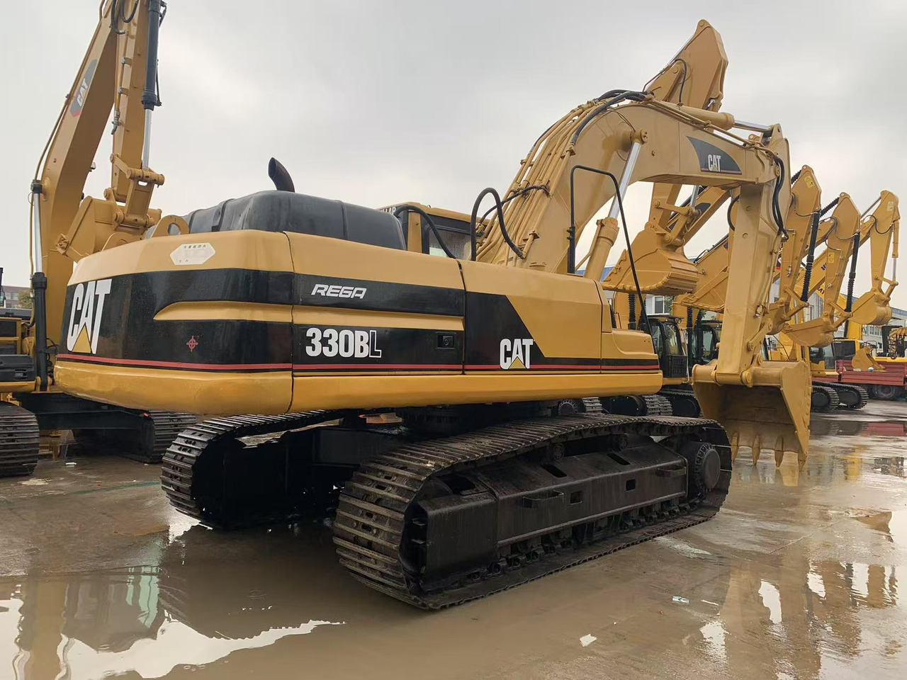 Caterpillar 30Ton Used Excavator Original CAT 330BL Hydraulic Excavator for Sale with Good Price from CHINA - Crawler excavator: picture 5 Caterpillar 30Ton Used Excavator Original CAT 330BL Hydraulic Excavator for Sale with Good Price from CHINA - Crawler excavator: picture 5