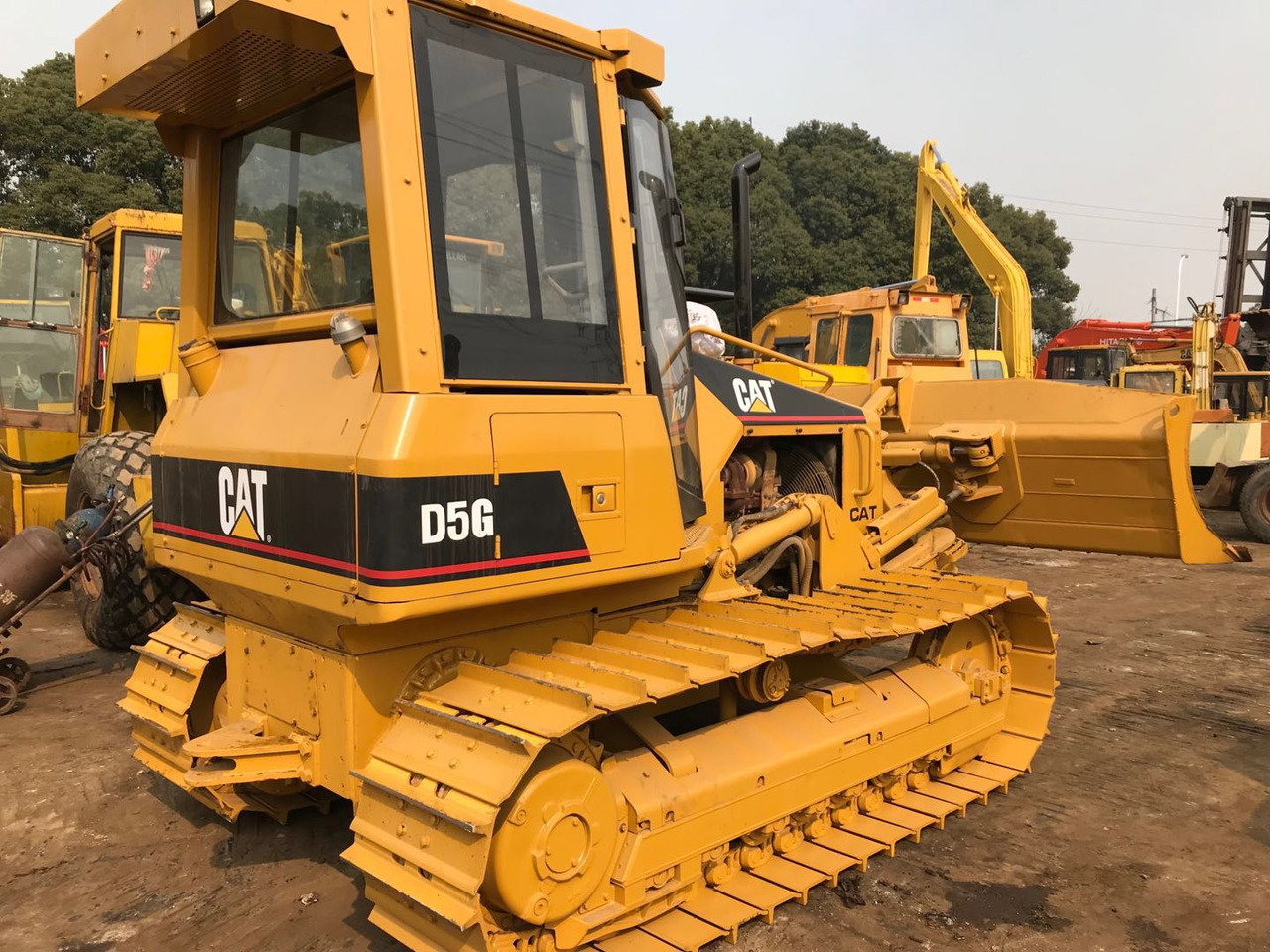 Caterpillar D5G, D5K Bulldozer Excellent Condition CAT Bulldozer - Bulldozer: picture 1 Caterpillar D5G, D5K Bulldozer Excellent Condition CAT Bulldozer - Bulldozer: picture 1