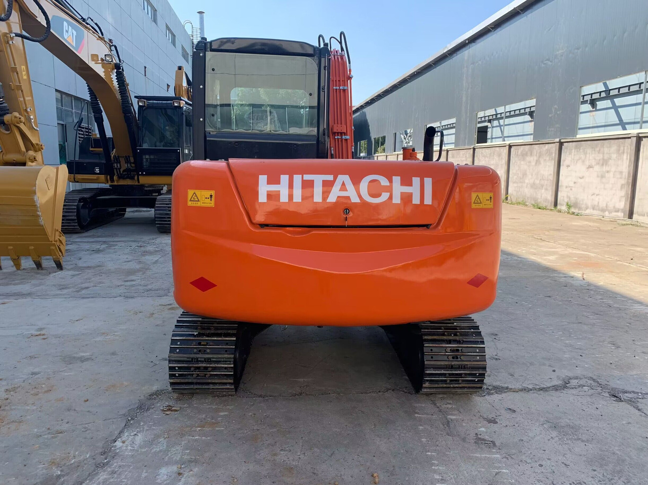 Hitachi Mini Excavator ZX70, ZX75, ZX60 Cheap Excavator Machine - Crawler excavator: picture 4 Hitachi Mini Excavator ZX70, ZX75, ZX60 Cheap Excavator Machine - Crawler excavator: picture 4