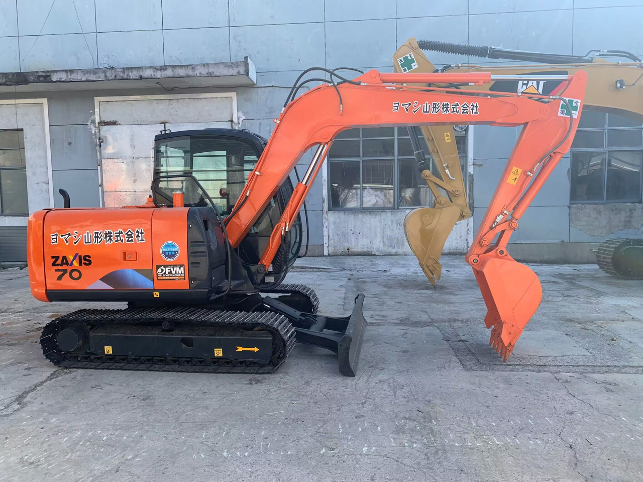 Hitachi Mini Excavator ZX70, ZX75, ZX60 Cheap Excavator Machine - Crawler excavator: picture 3 Hitachi Mini Excavator ZX70, ZX75, ZX60 Cheap Excavator Machine - Crawler excavator: picture 3