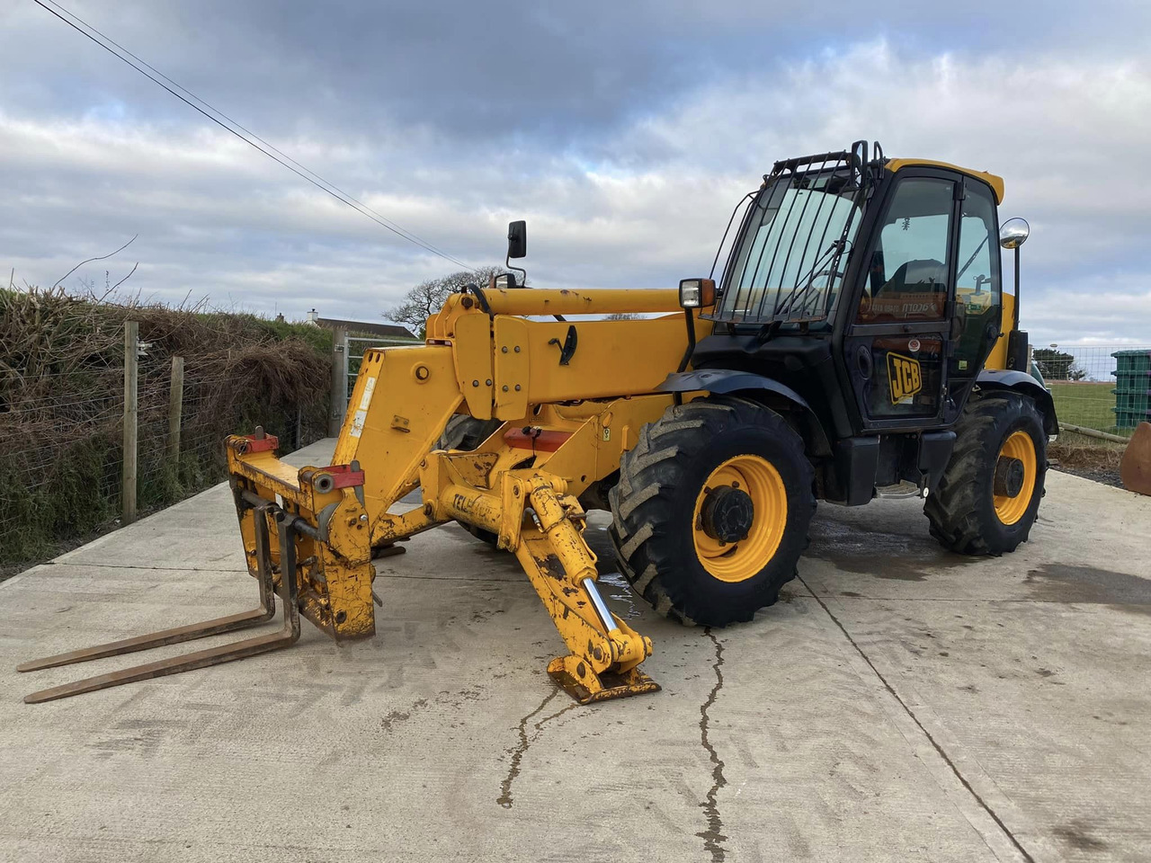 JCB Telehandler 535-5 Original Color 3.5 ton Capacity - Telescopic handler: picture 3 JCB Telehandler 535-5 Original Color 3.5 ton Capacity - Telescopic handler: picture 3