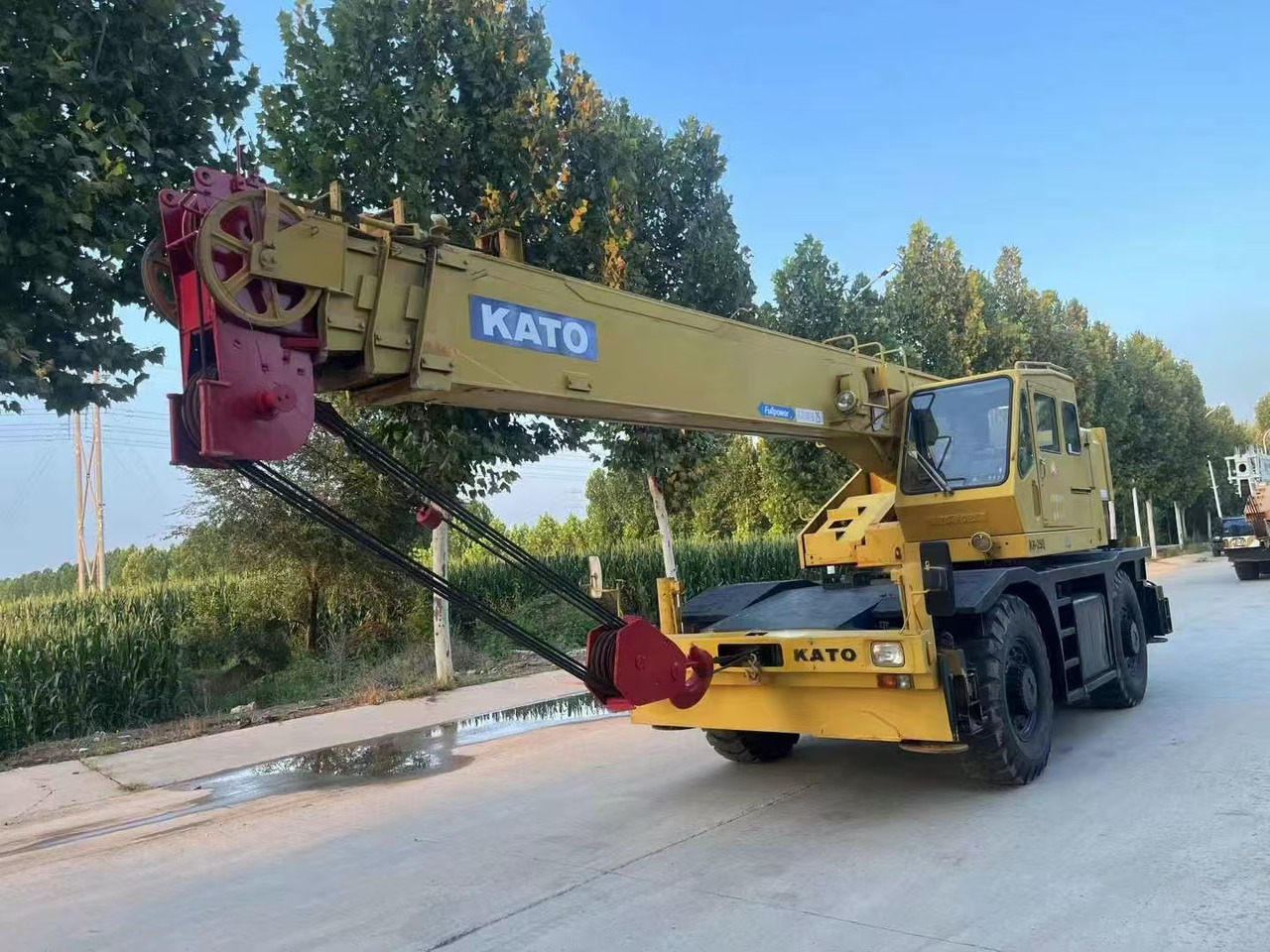 KATO KR250 Good Price 25 ton Rough Terrain Crane - Mobile crane: picture 2 KATO KR250 Good Price 25 ton Rough Terrain Crane - Mobile crane: picture 2