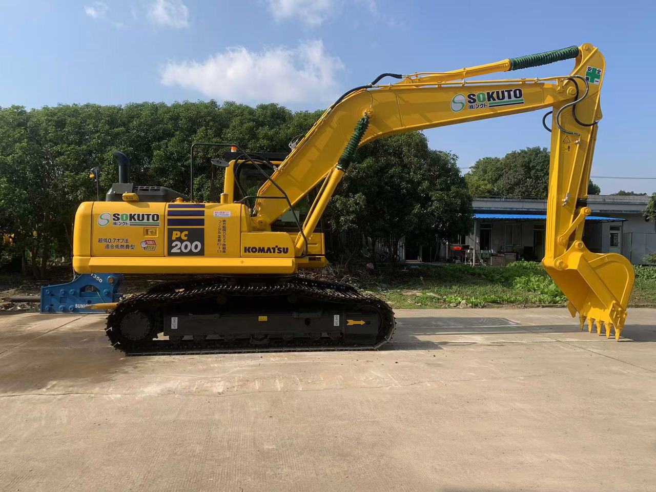 Komatsu 20 ton Excavator PC200 Japan Origin - Crawler excavator: picture 1 Komatsu 20 ton Excavator PC200 Japan Origin - Crawler excavator: picture 1