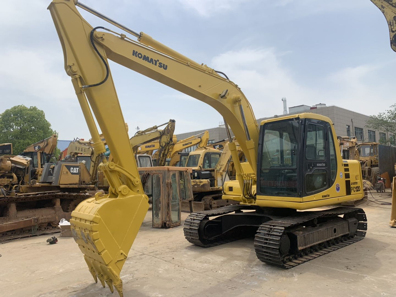 Komatsu PC120 Secondhand Excavator Good Price on Sale - Crawler excavator: picture 3 Komatsu PC120 Secondhand Excavator Good Price on Sale - Crawler excavator: picture 3