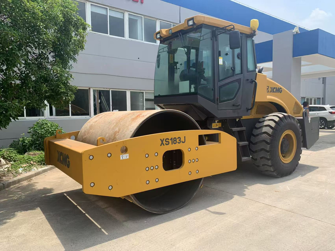 XCMG Vibratory Road roller XS183J Brand New Condition - Road roller: picture 4 XCMG Vibratory Road roller XS183J Brand New Condition - Road roller: picture 4