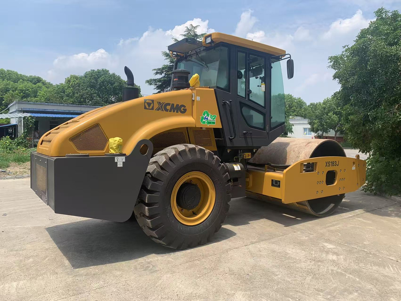XCMG Vibratory Road roller XS183J Brand New Condition - Road roller: picture 2 XCMG Vibratory Road roller XS183J Brand New Condition - Road roller: picture 2