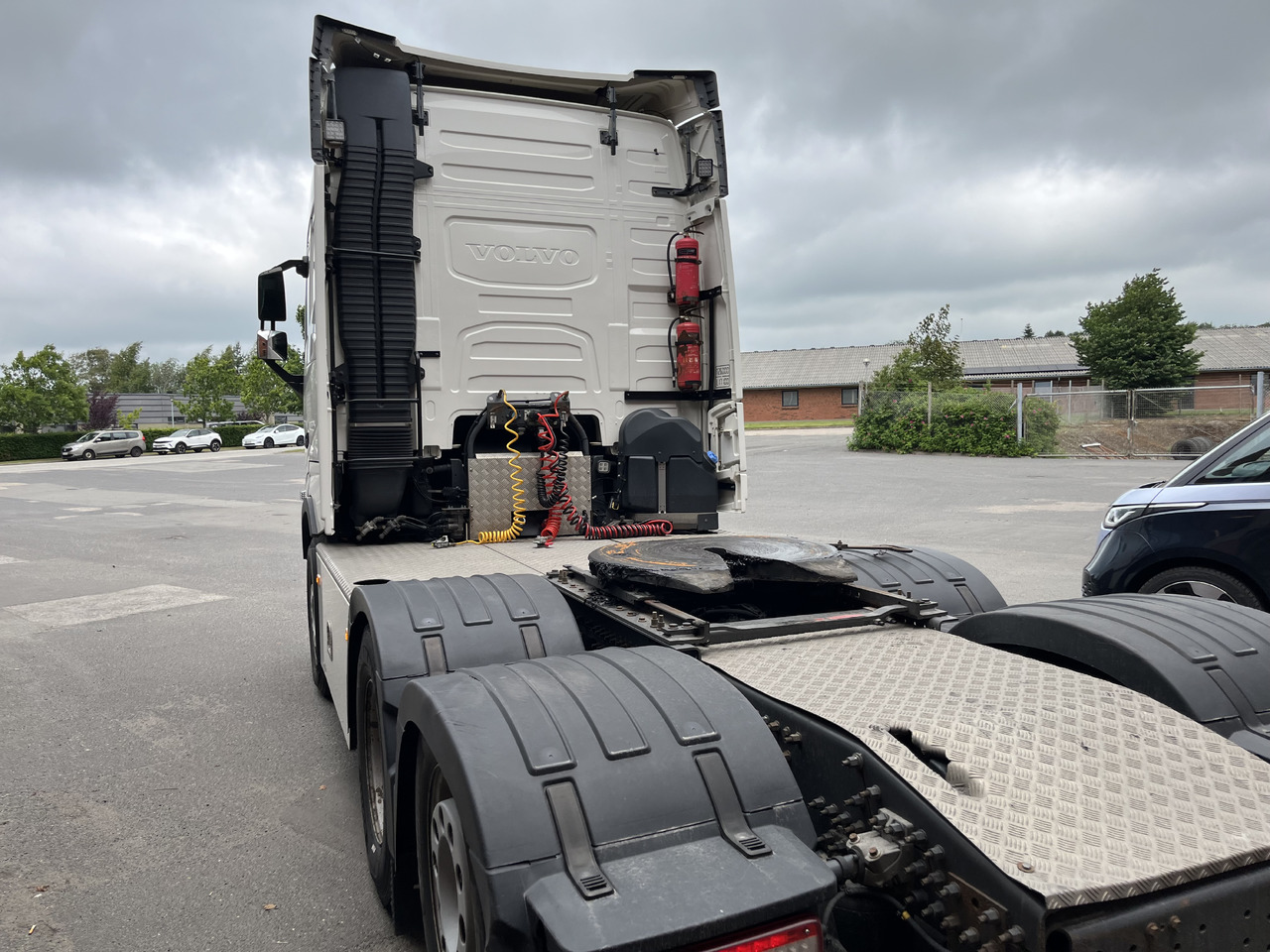 Volvo FH 500TC 6x2 - Tractor unit: picture 3 Volvo FH 500TC 6x2 - Tractor unit: picture 3