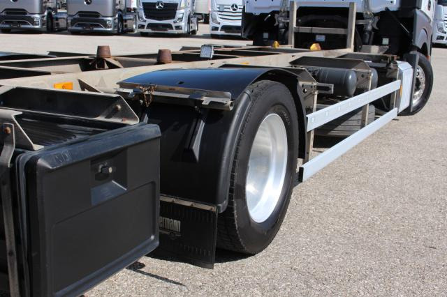 Mercedes-Benz Actros 1845 LNR EXPORT - Container transporter/ Swap body truck: picture 5 Mercedes-Benz Actros 1845 LNR EXPORT - Container transporter/ Swap body truck: picture 5