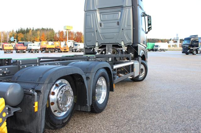 Mercedes-Benz Actros 2552LL ENA - Cab chassis truck: picture 5 Mercedes-Benz Actros 2552LL ENA - Cab chassis truck: picture 5