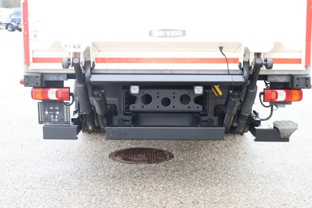 Refrigerator truck Mercedes-Benz Antos 1824 L: picture 6