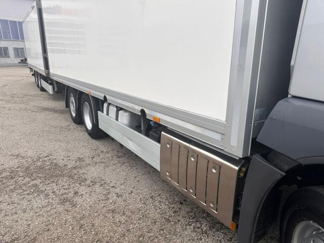 Mercedes-Benz Antos 2540LL KOMPLETTZUG - Refrigerator truck: picture 4 Mercedes-Benz Antos 2540LL KOMPLETTZUG - Refrigerator truck: picture 4