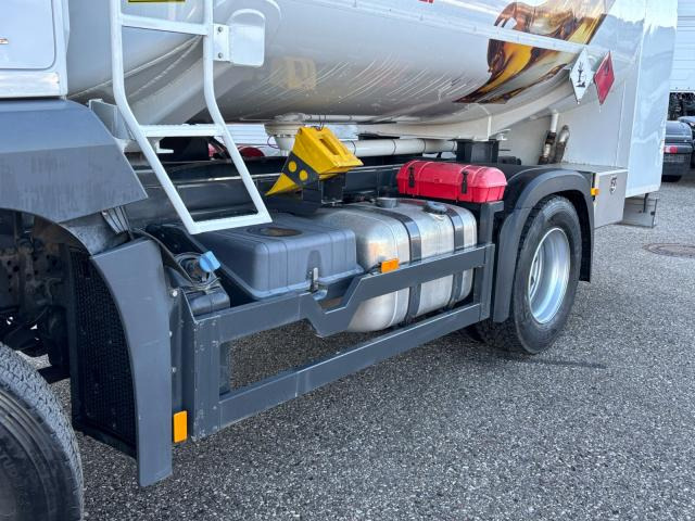 Mercedes-Benz Arocs 1832 L - Tank truck: picture 5 Mercedes-Benz Arocs 1832 L - Tank truck: picture 5