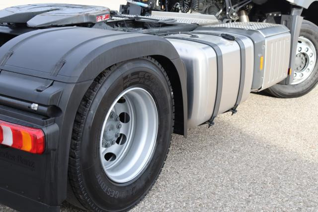 Mercedes-Benz Actros 1842 LS - Tractor unit: picture 5 Mercedes-Benz Actros 1842 LS - Tractor unit: picture 5