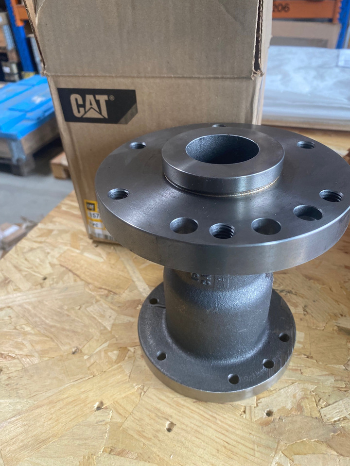 O&K Terex RH40 RH90 Cat 6015 6018 Fan Adapter 157-8072 - Spare parts for Construction machinery: picture 2 O&K Terex RH40 RH90 Cat 6015 6018 Fan Adapter 157-8072 - Spare parts for Construction machinery: picture 2