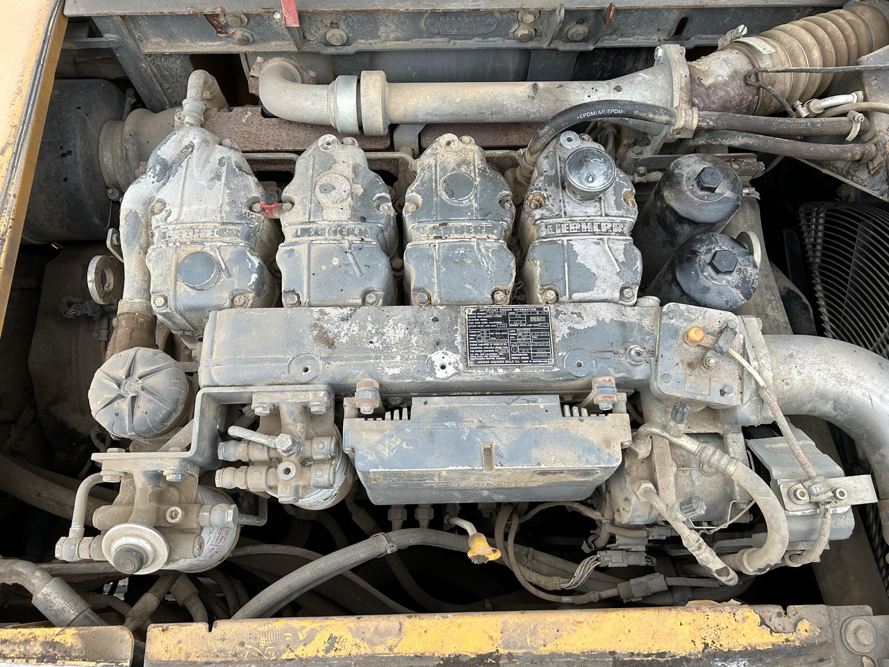 LIEBHERR D934 S A6 - Engine for Excavator: picture 1 LIEBHERR D934 S A6 - Engine for Excavator: picture 1