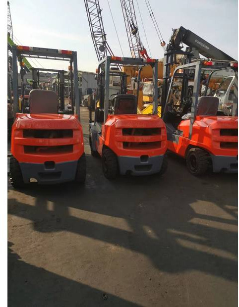 2020 Toyota FDZN30 - Forklift: picture 2 2020 Toyota FDZN30 - Forklift: picture 2