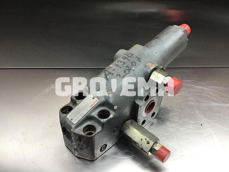 Liebherr A934B Li / A944B Li / R934B / R942 - Hydraulics: picture 2 Liebherr A934B Li / A944B Li / R934B / R942 - Hydraulics: picture 2