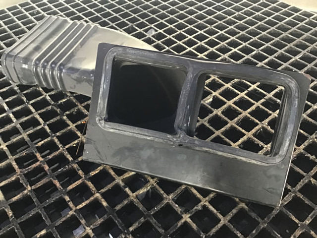Liebherr Air Duct - A/C part: picture 2 Liebherr Air Duct - A/C part: picture 2