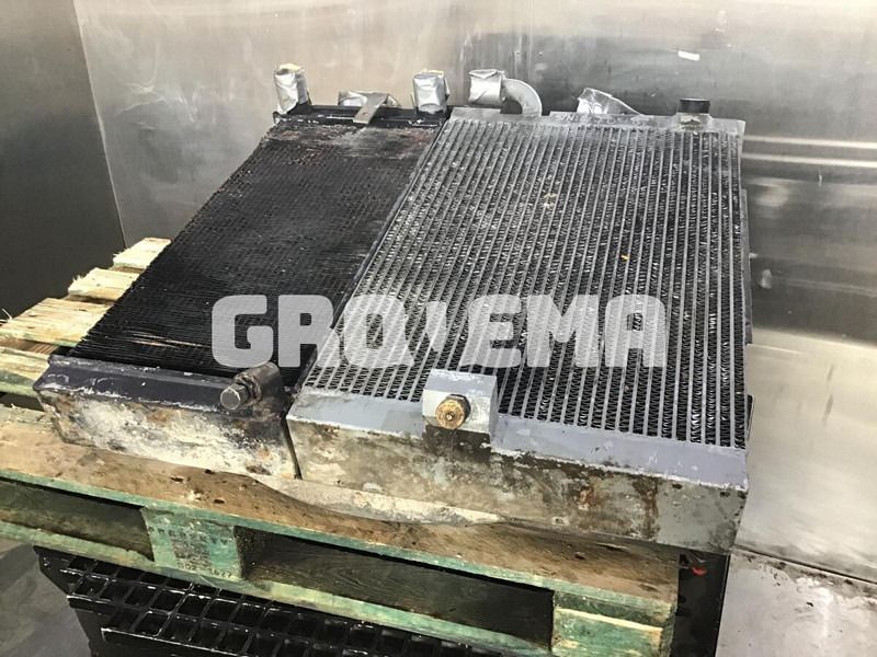 Liebherr Combined Radiator - Radiator: picture 1 Liebherr Combined Radiator - Radiator: picture 1