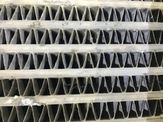 Liebherr Cooler - Radiator: picture 3 Liebherr Cooler - Radiator: picture 3