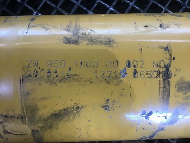 Liebherr Cylinder - Hydraulic cylinder: picture 4 Liebherr Cylinder - Hydraulic cylinder: picture 4
