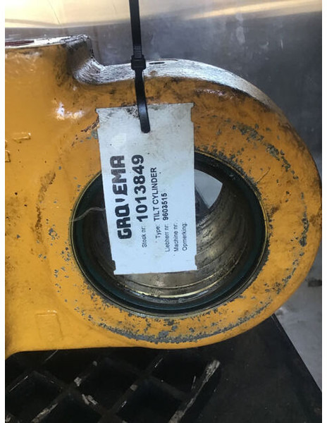 Liebherr Cylinder - Hydraulic cylinder: picture 5 Liebherr Cylinder - Hydraulic cylinder: picture 5