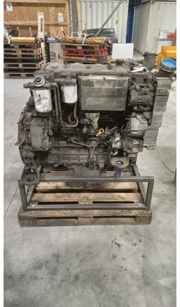 Liebherr D934 S - Engine: picture 1 Liebherr D934 S - Engine: picture 1