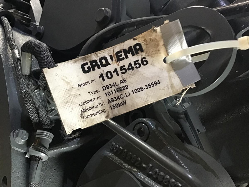 Liebherr D934L - Engine: picture 2 Liebherr D934L - Engine: picture 2