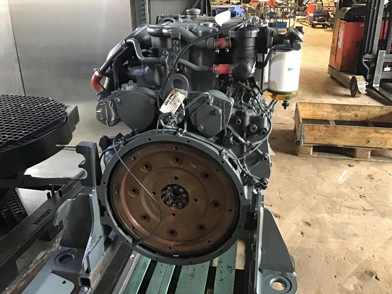 Liebherr D934L - Engine: picture 3 Liebherr D934L - Engine: picture 3