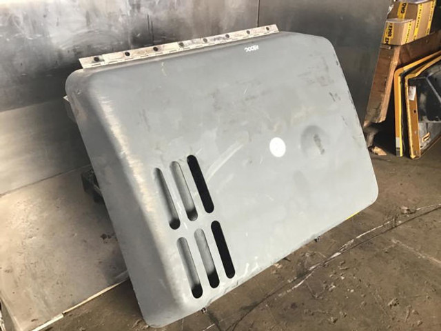 Liebherr Engine Hood - Hood: picture 5 Liebherr Engine Hood - Hood: picture 5