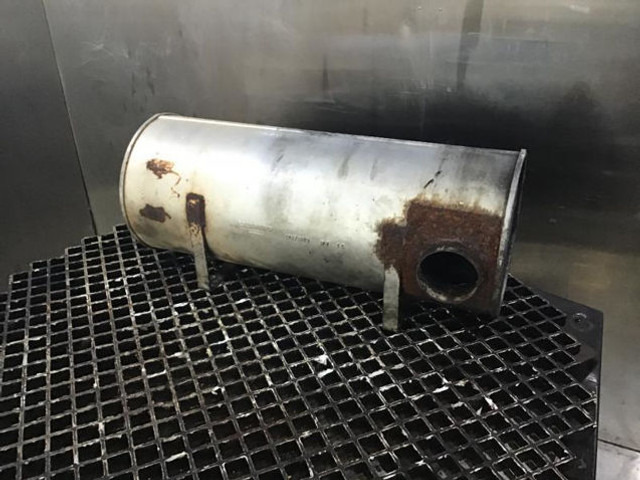 Liebherr Exhaust Silencer - Muffler: picture 2 Liebherr Exhaust Silencer - Muffler: picture 2