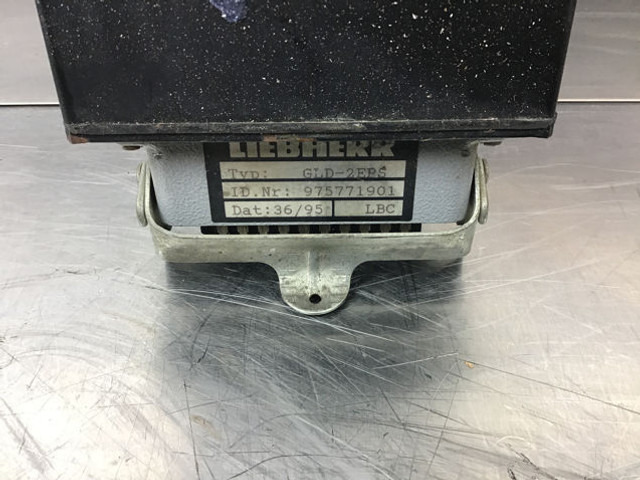 Liebherr Maxiumum Load Relay - Relay: picture 2 Liebherr Maxiumum Load Relay - Relay: picture 2