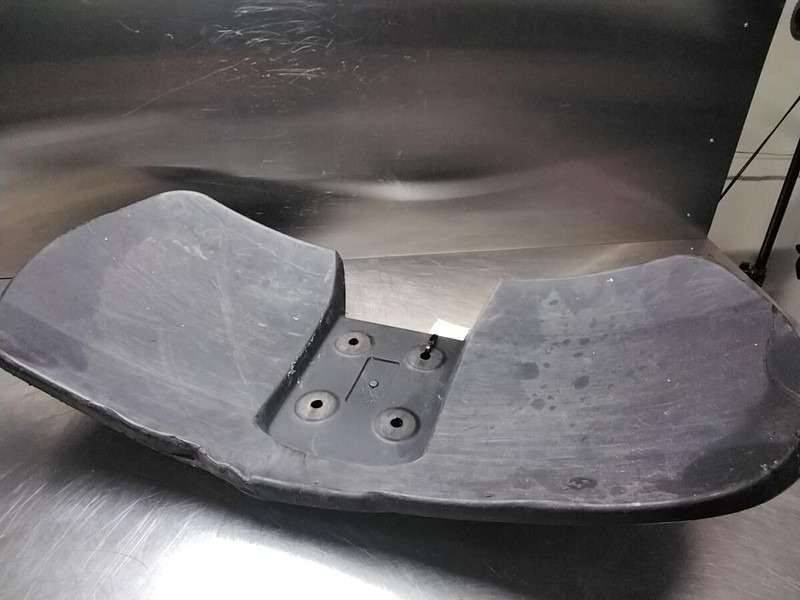 Liebherr Mud Guard - Body and exterior: picture 3 Liebherr Mud Guard - Body and exterior: picture 3