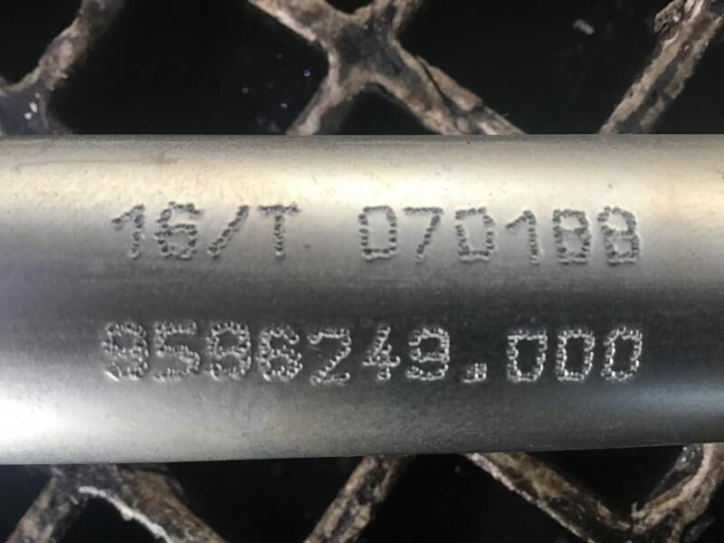 Liebherr Pressure Line - Hydraulics: picture 2 Liebherr Pressure Line - Hydraulics: picture 2