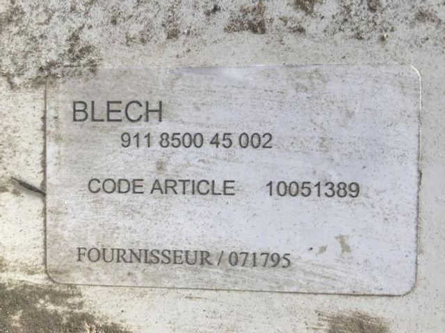 Hood Liebherr R924 COMPACT: picture 11 Hood Liebherr R924 COMPACT: picture 11