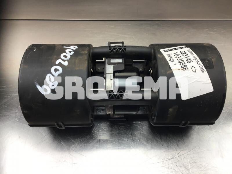 Liebherr R946 LC / R946 NLC / R956 / R976 / R926 LC / R920 / R920 LC - Blower motor: picture 2 Liebherr R946 LC / R946 NLC / R956 / R976 / R926 LC / R920 / R920 LC - Blower motor: picture 2