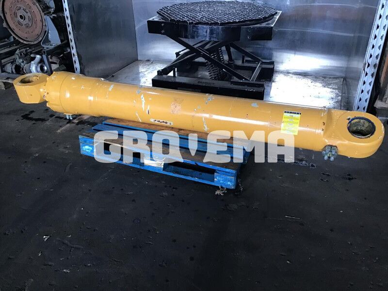 Liebherr R984 Li / R984C - Hydraulic cylinder: picture 1 Liebherr R984 Li / R984C - Hydraulic cylinder: picture 1