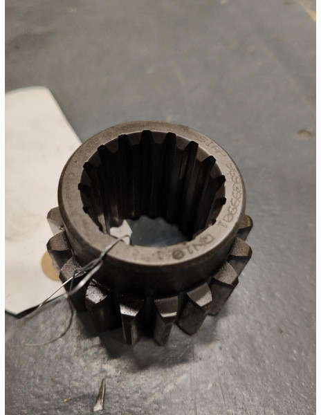 Liebherr Sun Wheel - Suspension: picture 1 Liebherr Sun Wheel - Suspension: picture 1