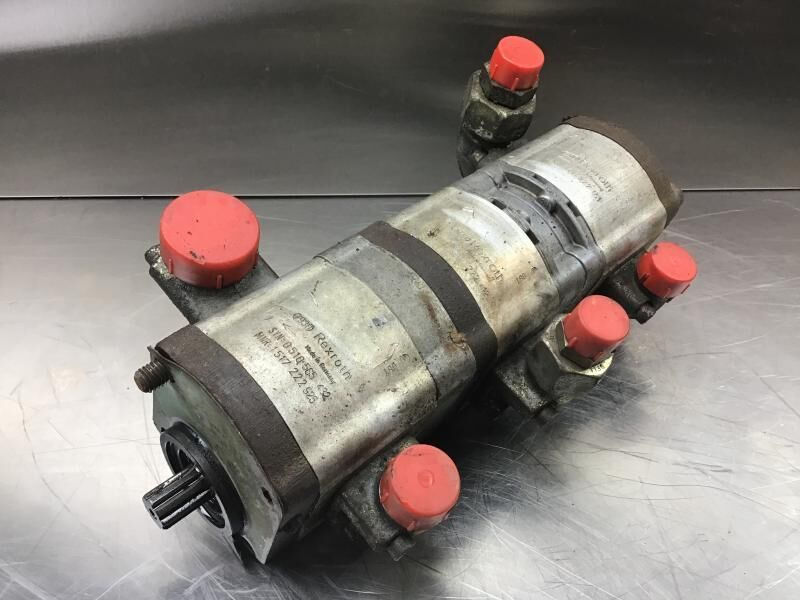 Rexroth Triple Gear Pump - Hydraulic pump: picture 3 Rexroth Triple Gear Pump - Hydraulic pump: picture 3
