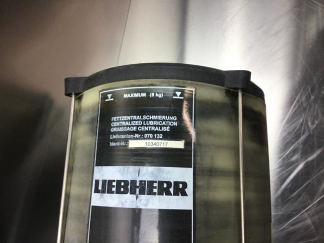 Spare parts Liebherr Grease Pot: picture 7