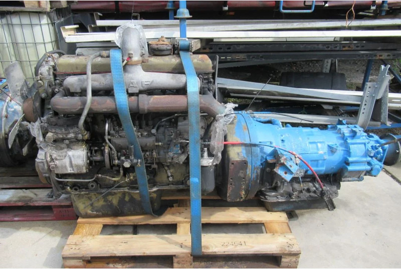 DAF Motor 615 met versnellingsbak - Engine for Truck: picture 2 DAF Motor 615 met versnellingsbak - Engine for Truck: picture 2