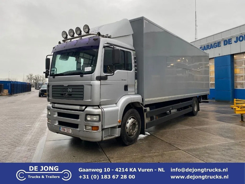 MAN TGA 18.310 / Closed box / Manual Gearbox / Euro 3 - Box truck: picture 1 MAN TGA 18.310 / Closed box / Manual Gearbox / Euro 3 - Box truck: picture 1